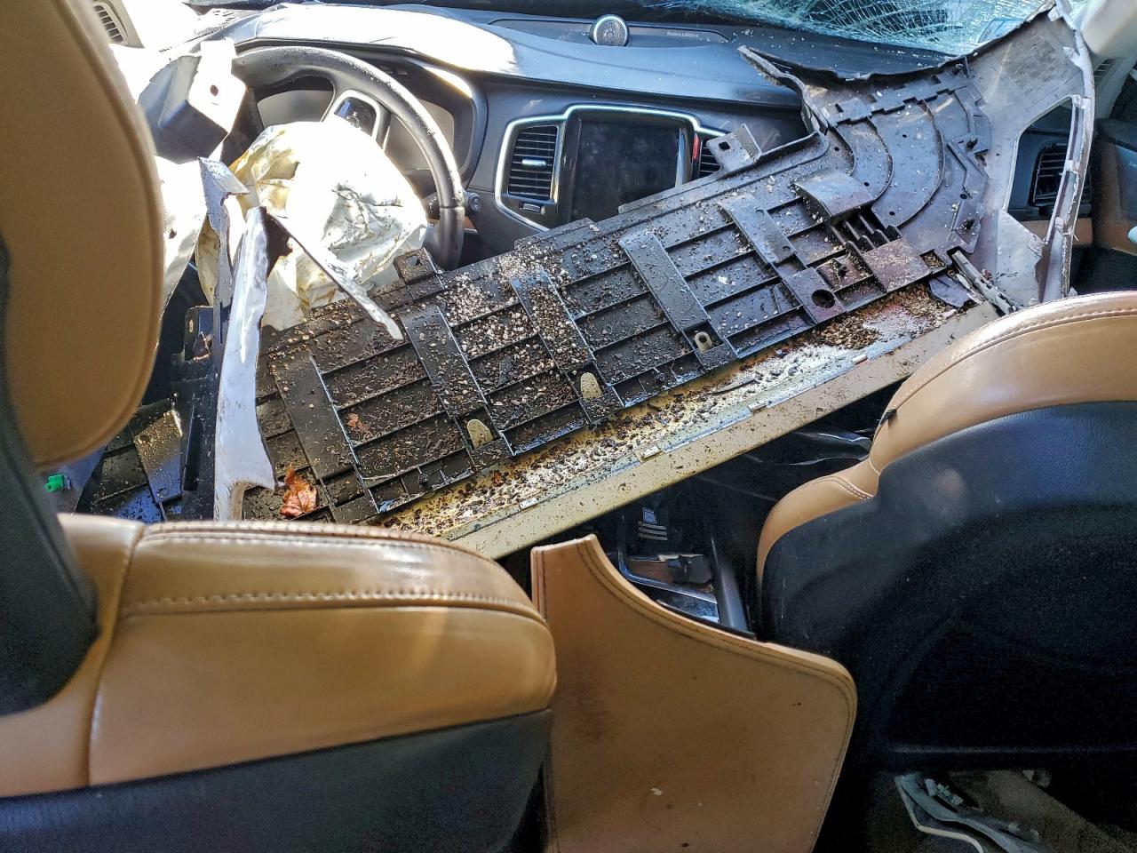 2016 Volvo Xc90 T6 VIN: YV4A22PL0G1032569 Lot: 93448815