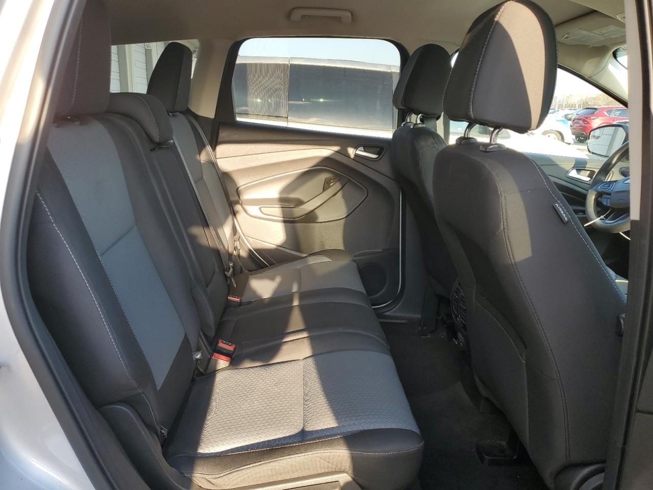 2017 Ford Escape Se VIN: 1FMCU0GD2HUD52667 Lot: 92663805