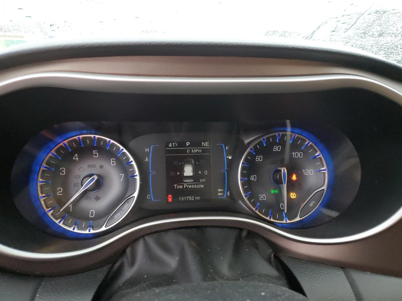 2017 Chrysler Pacifica Touring L VIN: 2C4RC1BG9HR607952 Lot: 91352045