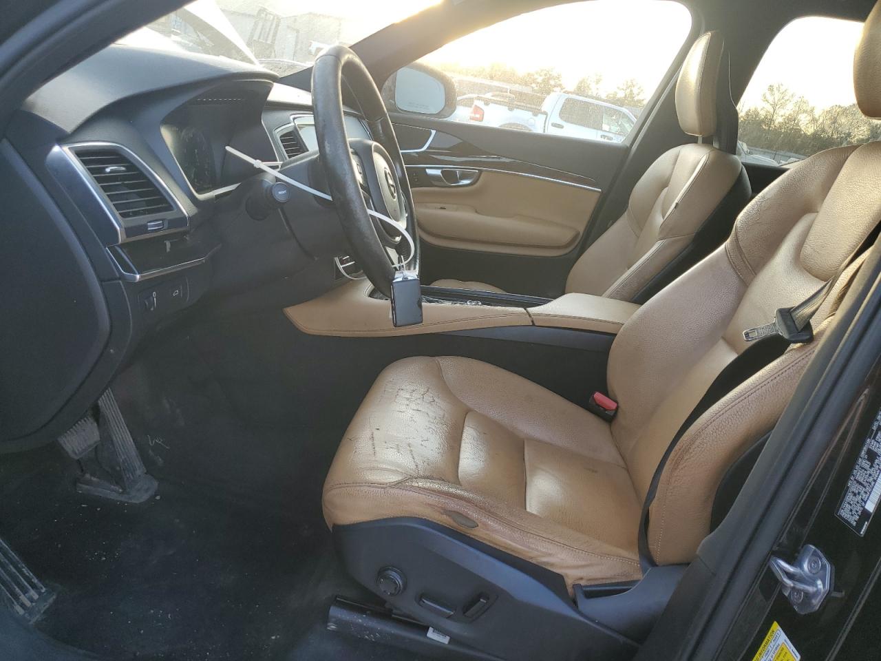 2018 Volvo Xc90 T6 VIN: YV4A22PK8J1325313 Lot: 93363945