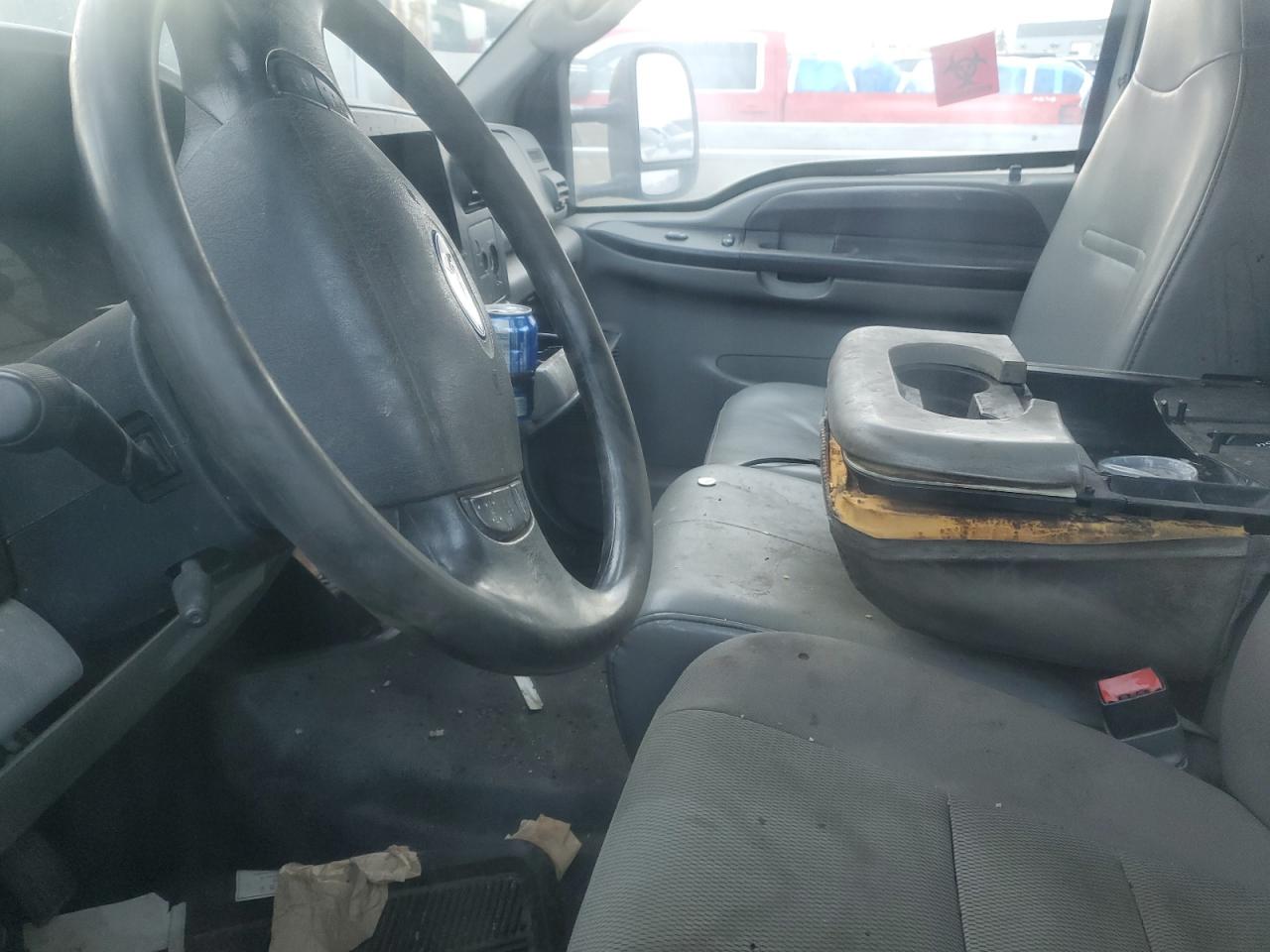 2006 Ford F550 Super Duty VIN: 1FDAF56P06EA33463 Lot: 93146795