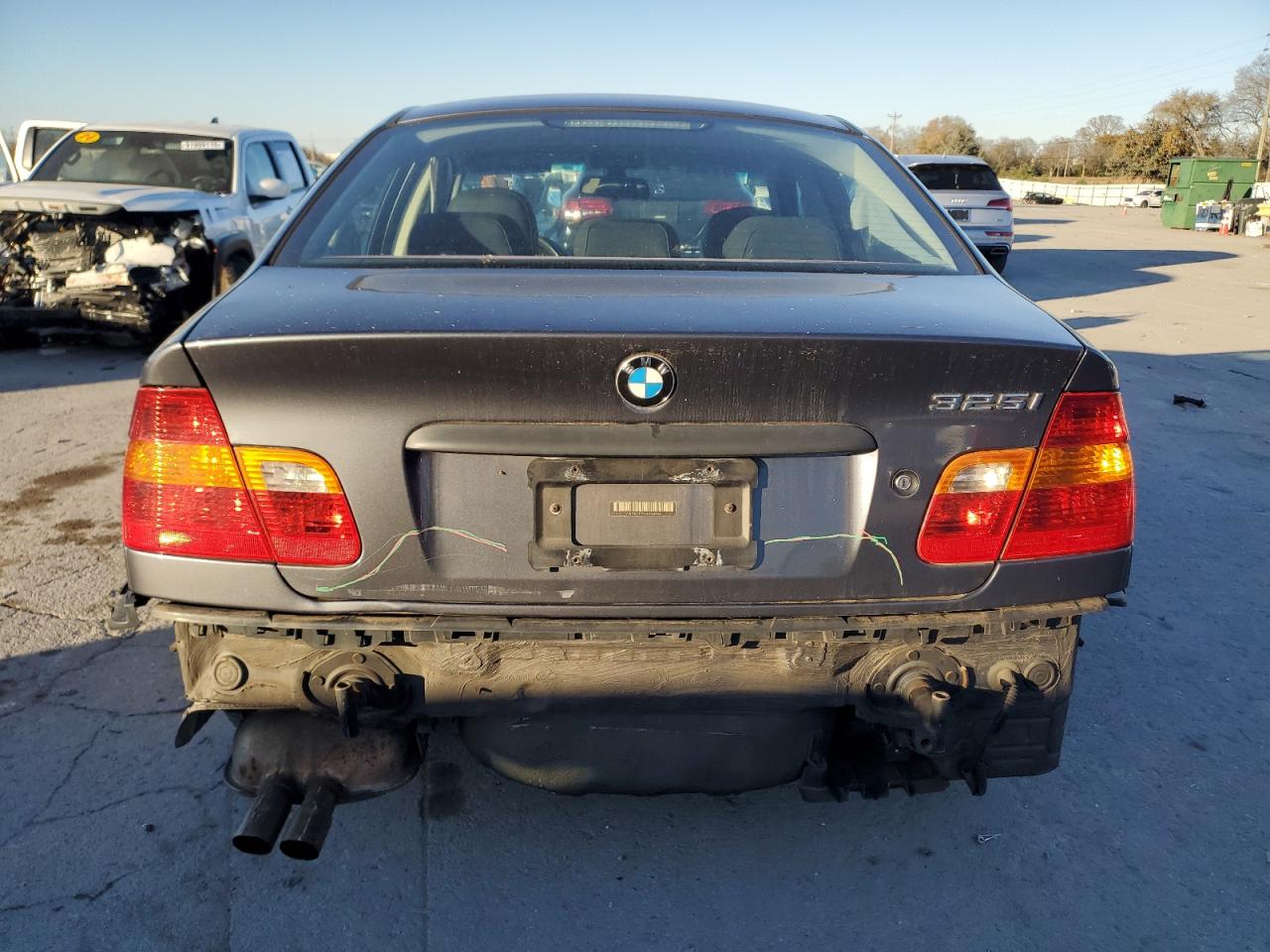 2003 BMW 325 I VIN: WBAET374X3NJ26653 Lot: 90412775