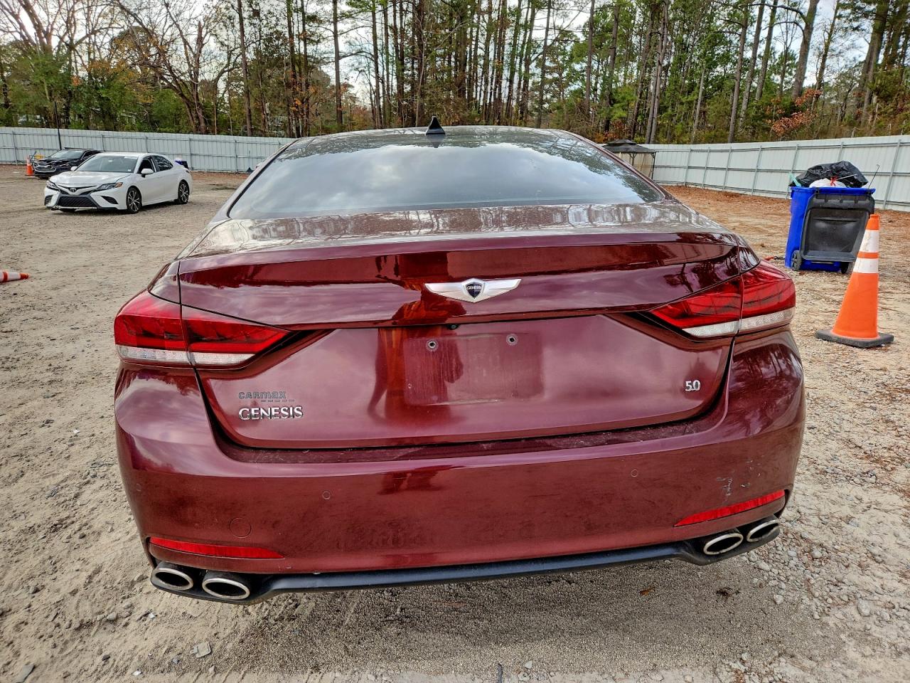 2015 Hyundai Genesis 5.0L VIN: KMHGN4JFXFU075912 Lot: 94306235