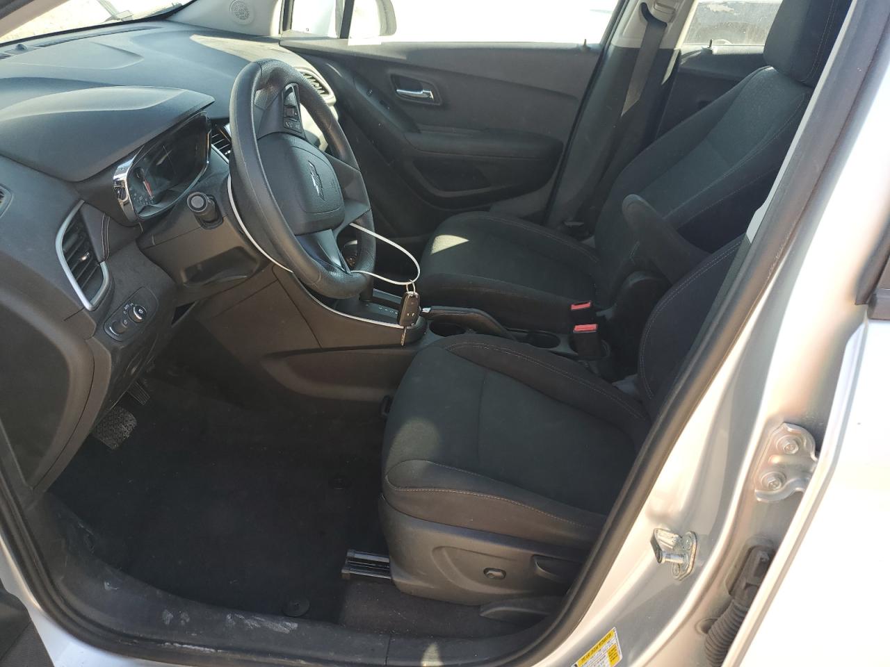 2017 Chevrolet Trax Ls VIN: 3GNCJKSB2HL218662 Lot: 91409455