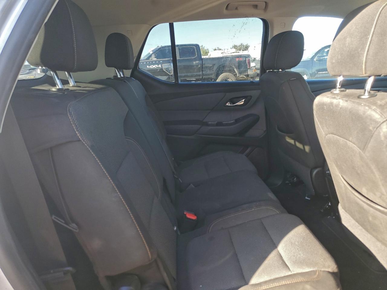 2019 Chevrolet Traverse Ls VIN: 1GNERFKWXKJ230035 Lot: 94322445