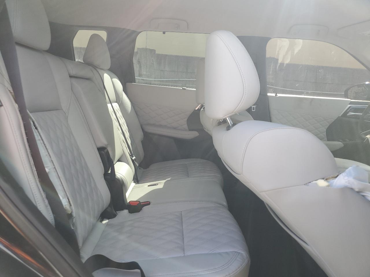 2024 Mitsubishi Outlander Sel VIN: JA4J3WA85RZ086282 Lot: 92797795