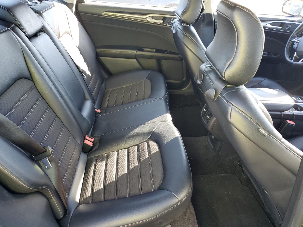 2017 Ford Fusion Se VIN: 3FA6P0HD5HR408055 Lot: 91089725