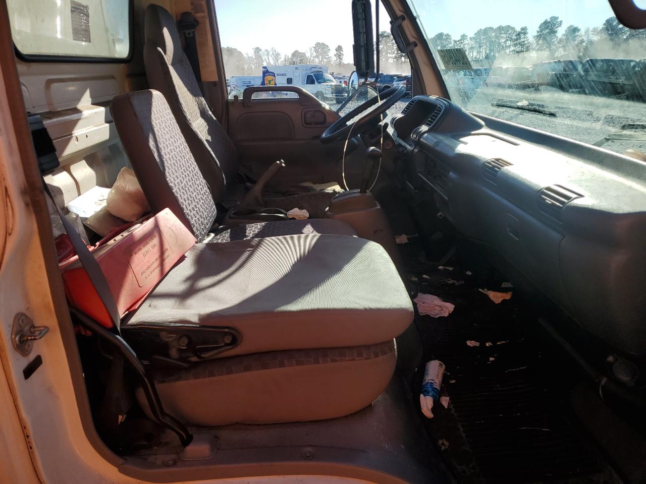 2007 Isuzu Npr VIN: 4KLC4B1U67J803978 Lot: 92443945