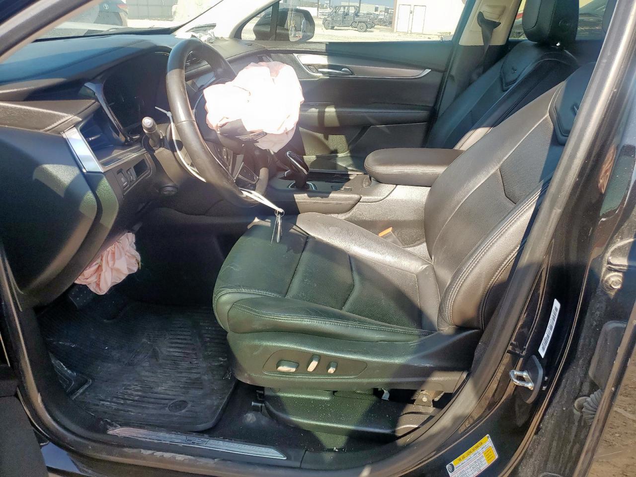 2018 Cadillac Xt5 Luxury VIN: 1GYKNCRS5JZ247893 Lot: 93376835