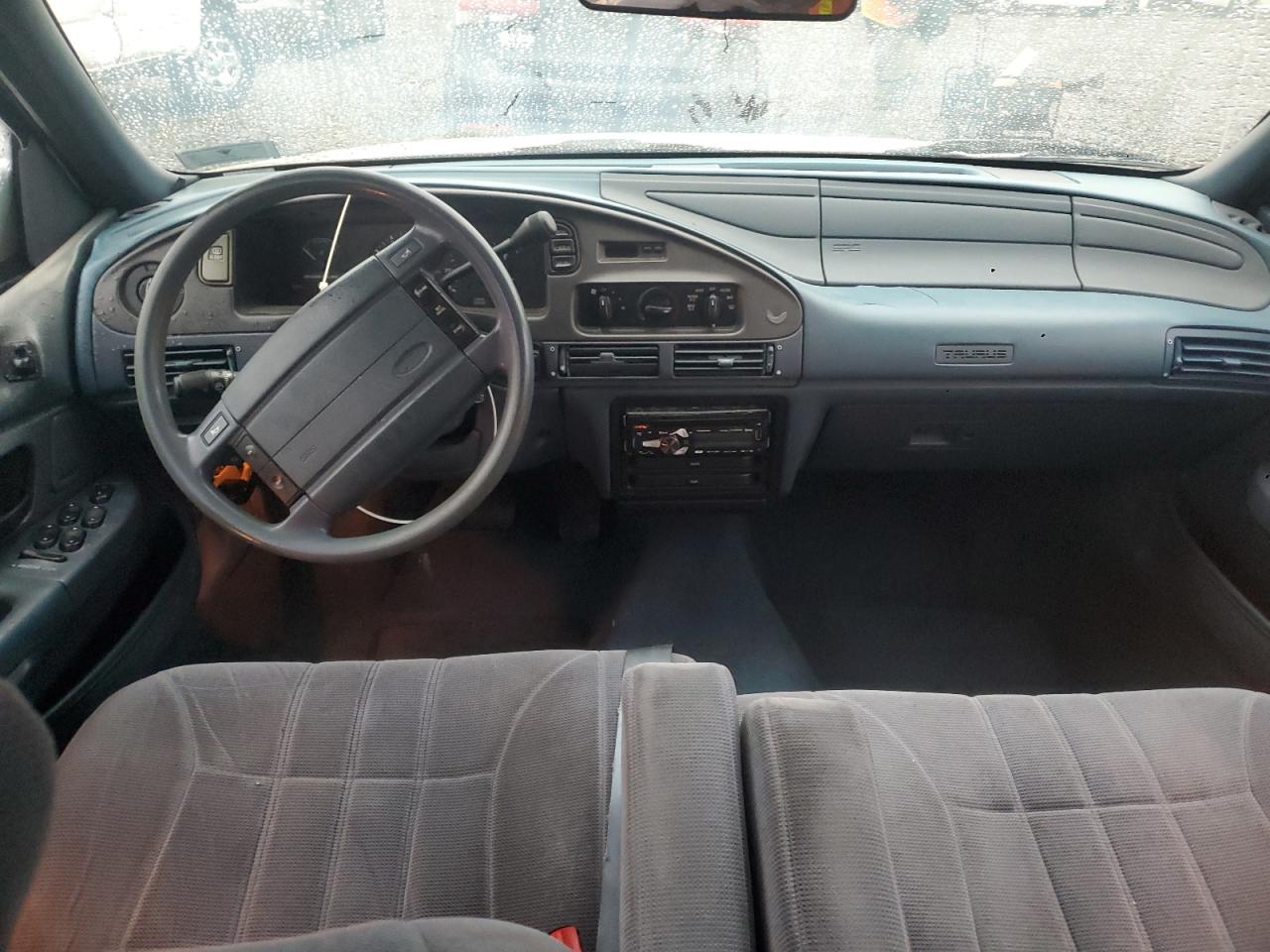 1993 Ford Taurus Gl VIN: 1FALP57U8PA321051 Lot: 92619685