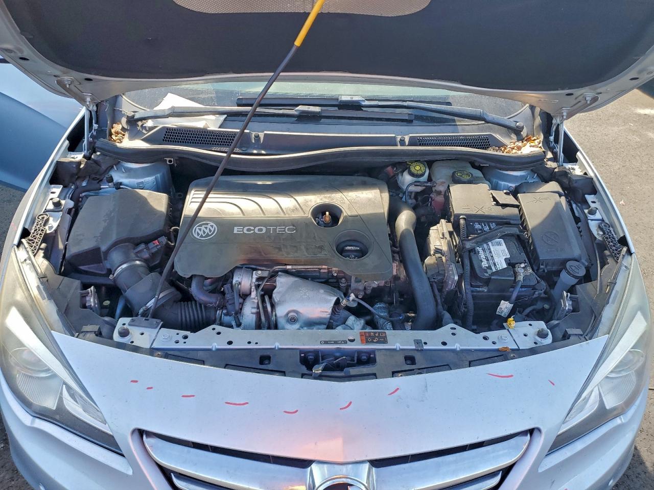 2018 Buick Cascada Premium VIN: W04WH3N53JG040665 Lot: 93914535