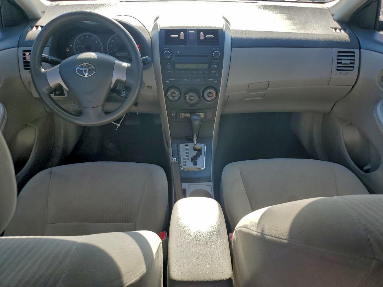 2010 Toyota Corolla Base VIN: 2T1BU4EE6AC472655 Lot: 94579955