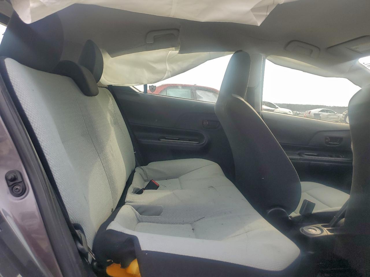 2015 Toyota Prius C VIN: JTDKDTB38F1107029 Lot: 93950725