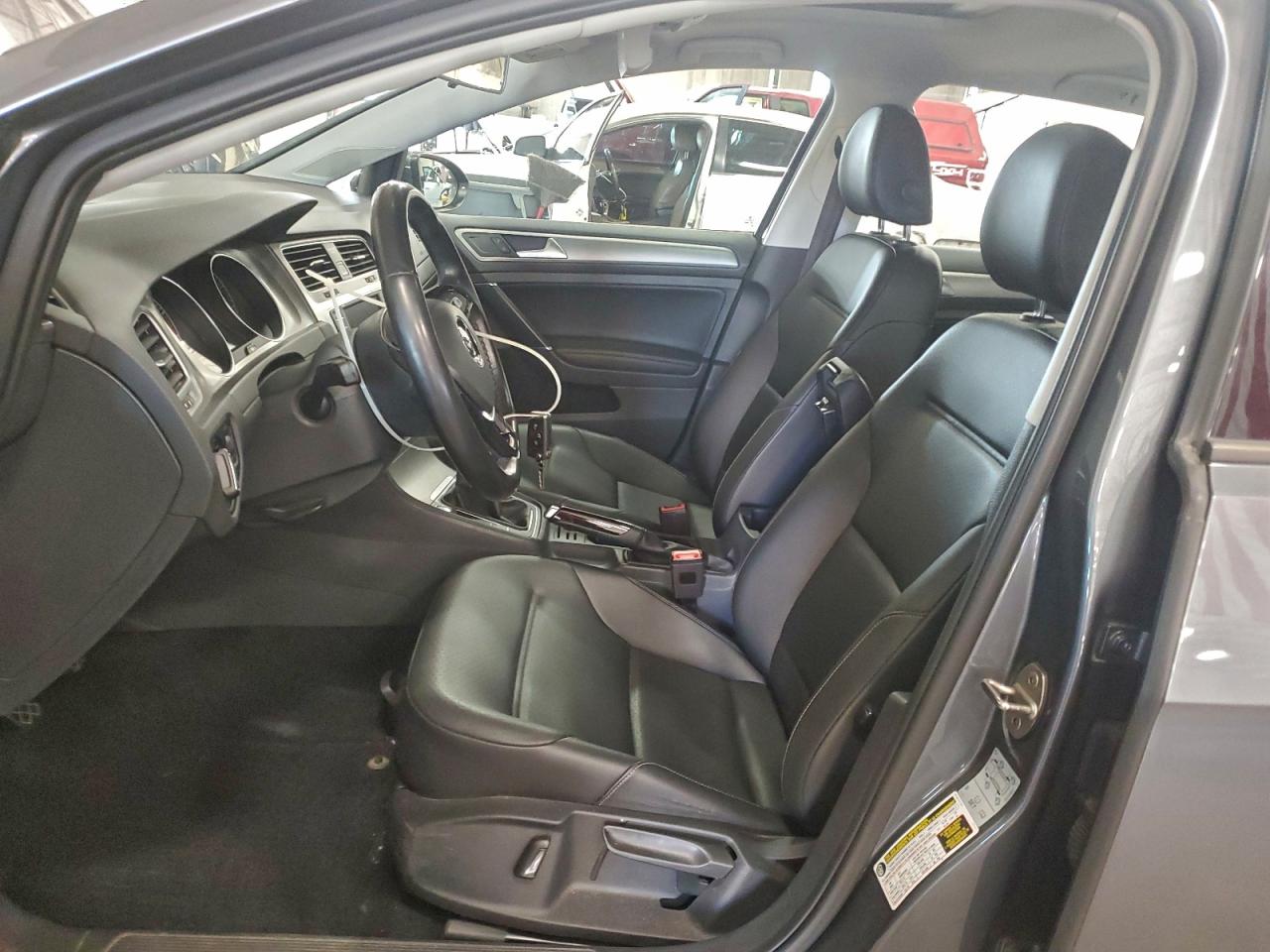 2017 Volkswagen Golf S VIN: 3VW117AU8HM054728 Lot: 93863015