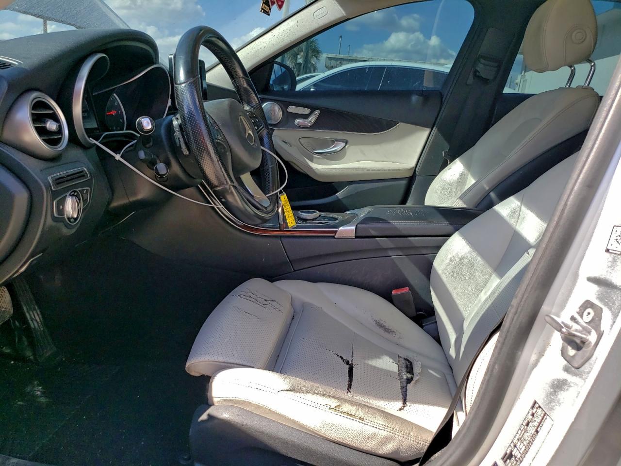 2017 Mercedes-Benz C 300 VIN: WDDWF4JB2HR222262 Lot: 93757325