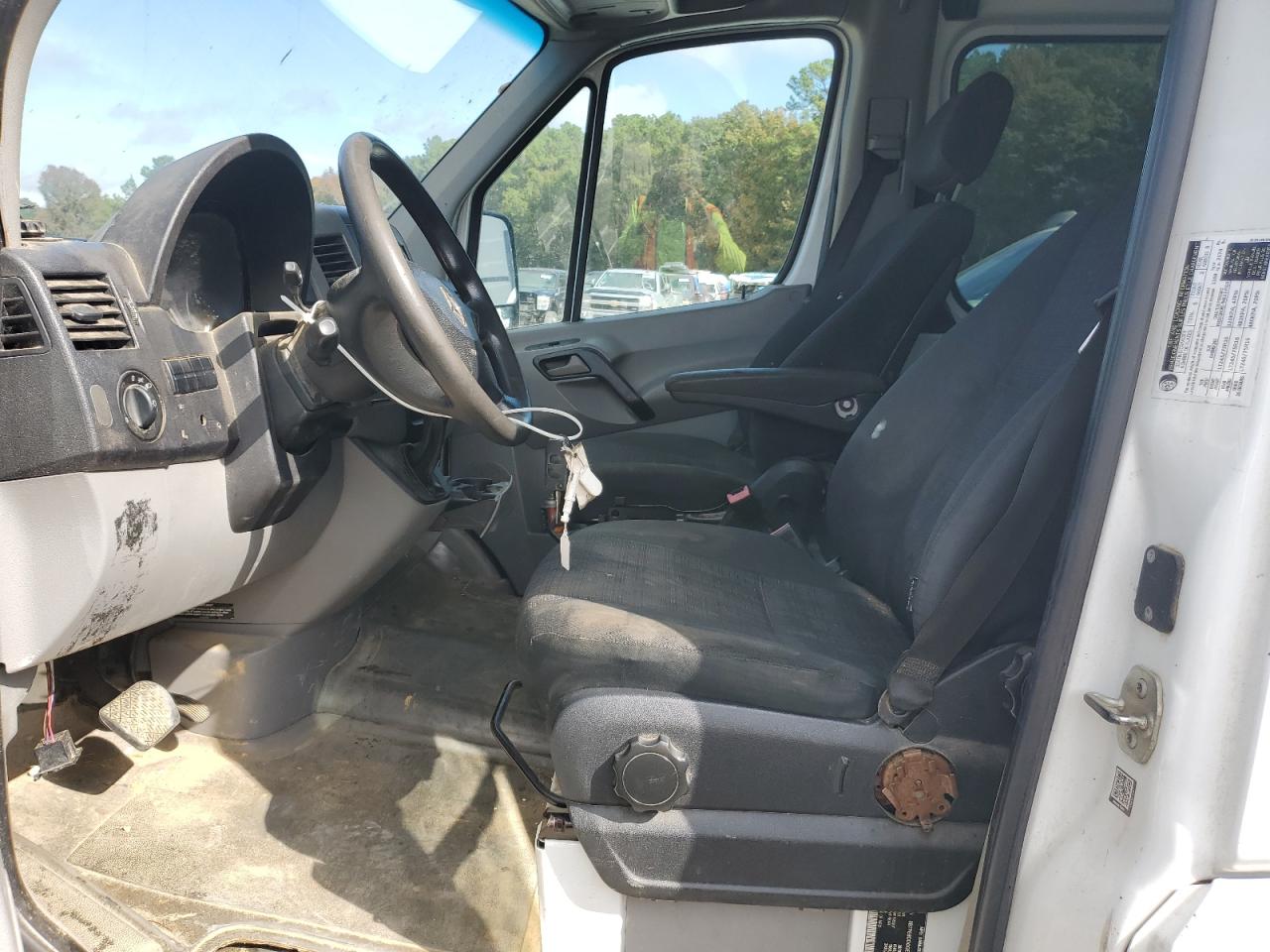 2016 Mercedes Benz Sprinter 2500 Delivery Van VIN: 8BTPE8DD0GE127915 Lot: 90341775