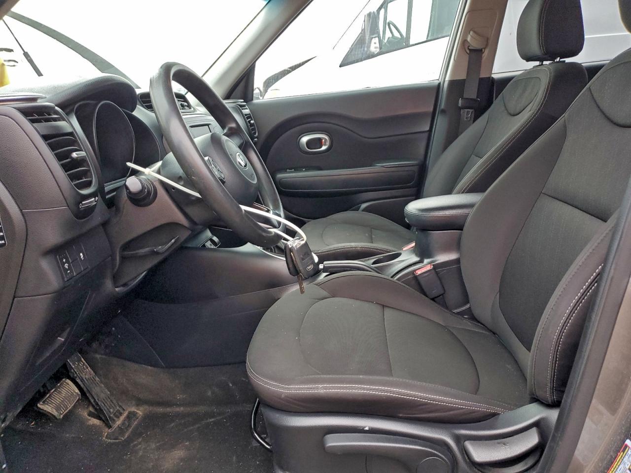 2017 Kia Soul VIN: KNDJN2A20H7482053 Lot: 94283505