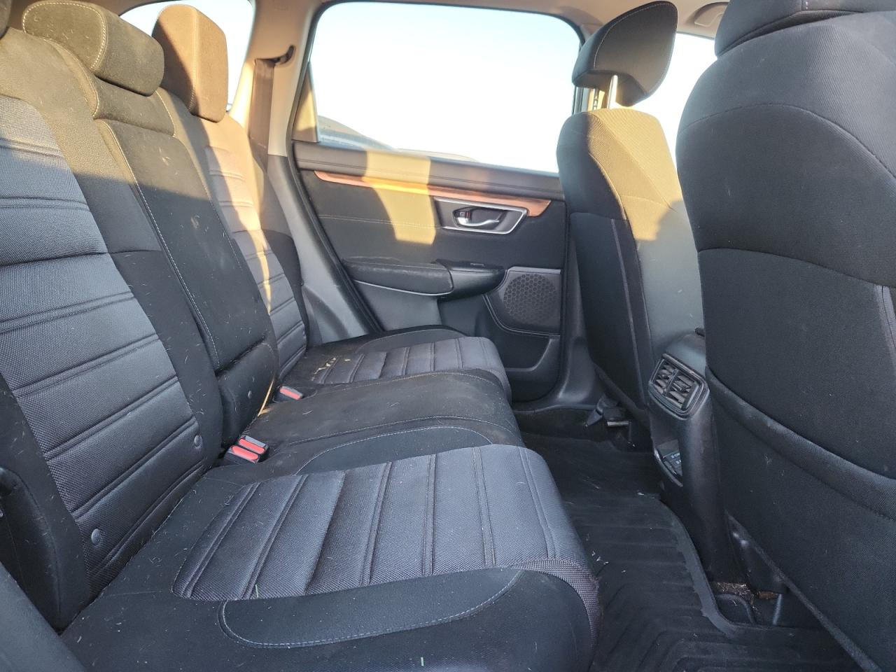 2017 Honda Cr-V Ex VIN: 2HKRW2H53HH660890 Lot: 92440975