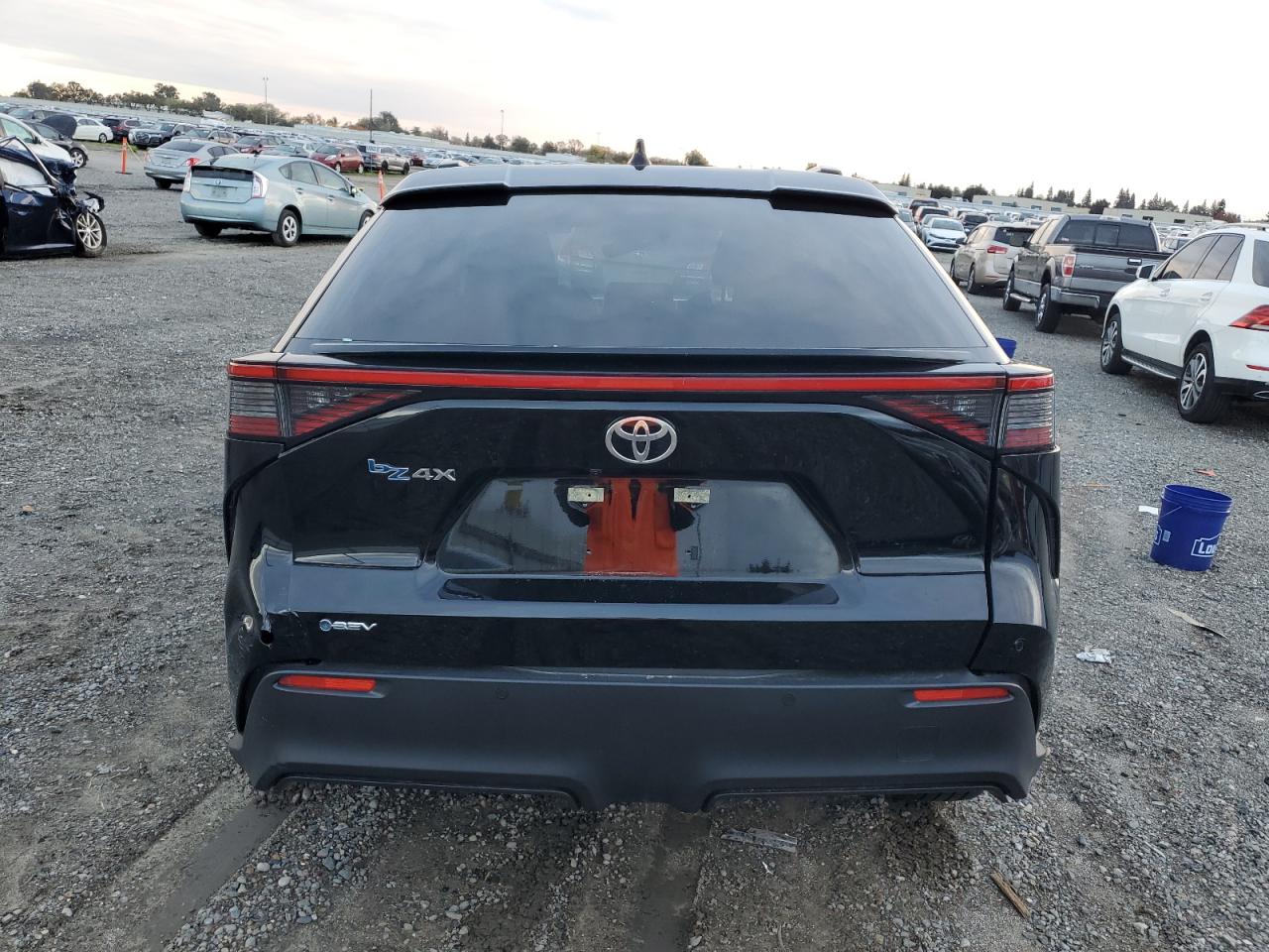 2025 Toyota Bz4X Xle VIN: JTMAAAAA0SA068746 Lot: 93452895