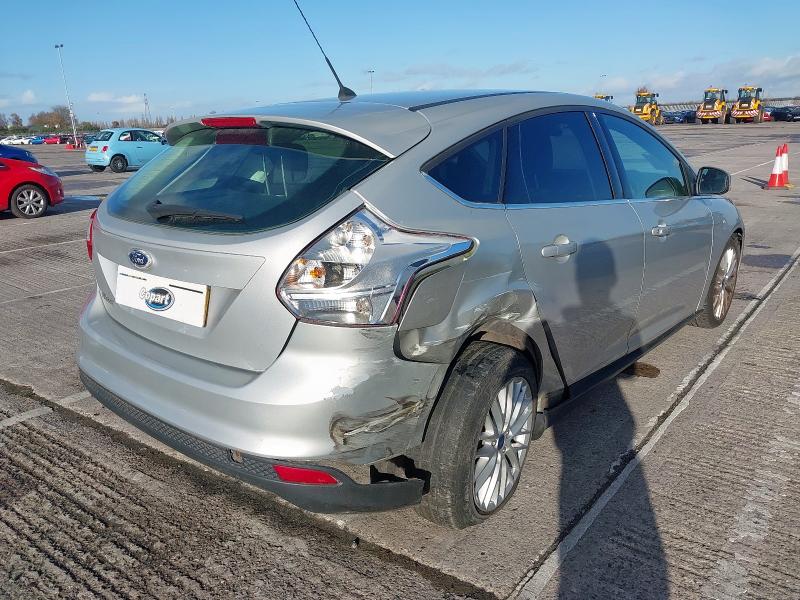 2013 FORD FOCUS 1.6 TDCI 115 ZETEC NAVIGATOR 5DR