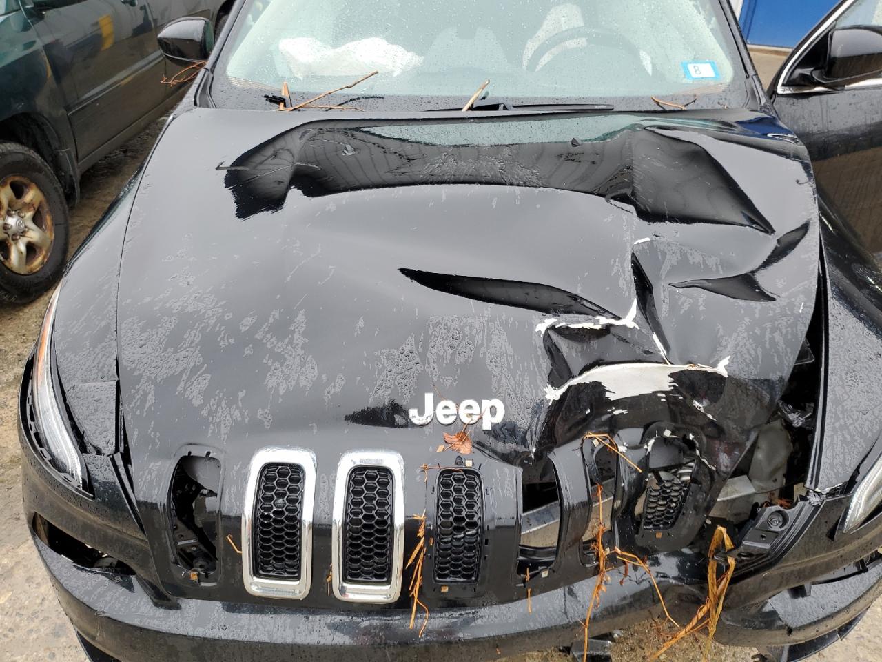 2016 Jeep Cherokee Latitude VIN: 1C4PJMCB0GW361493 Lot: 85403135