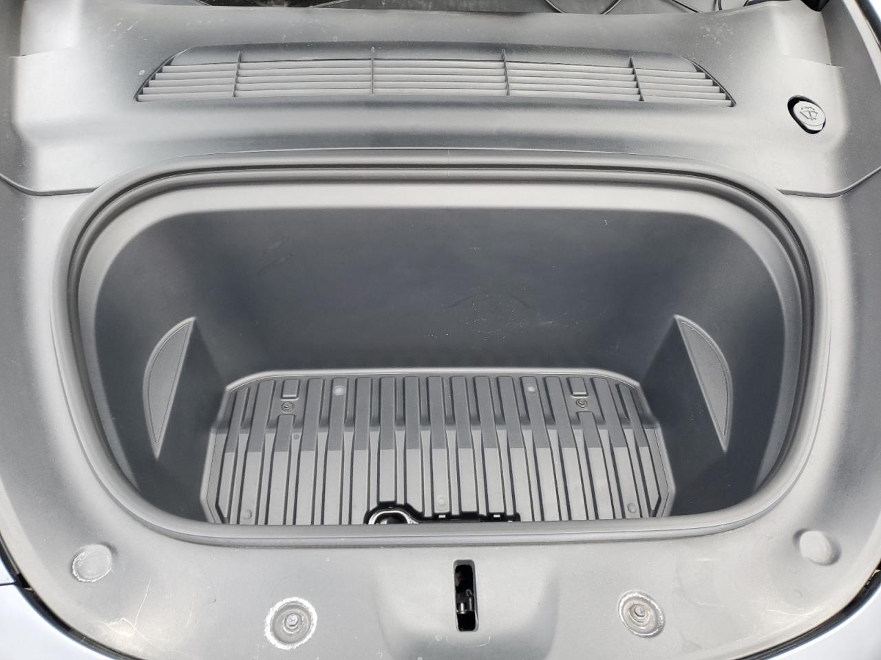 2022 Tesla Model Y VIN: 7SAYGDEF4NF464522 Lot: 91775895