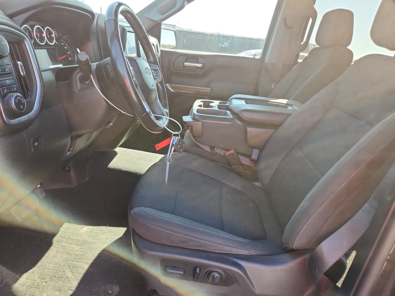 2021 Chevrolet Silverado K1500 Lt VIN: 3GCUYDET8MG263813 Lot: 93231135