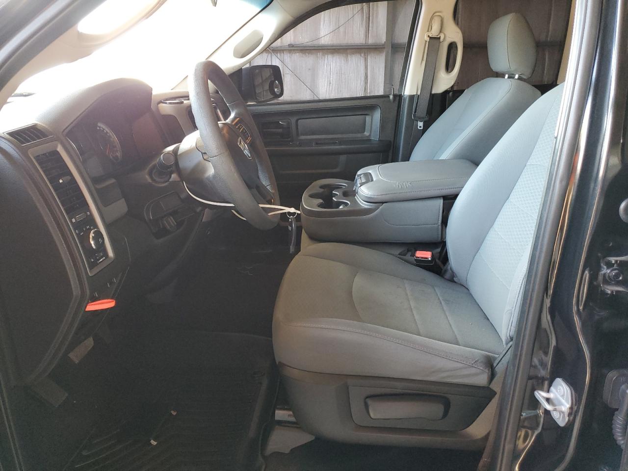 2017 Ram 1500 St VIN: 1C6RR7FT7HS802138 Lot: 92216805