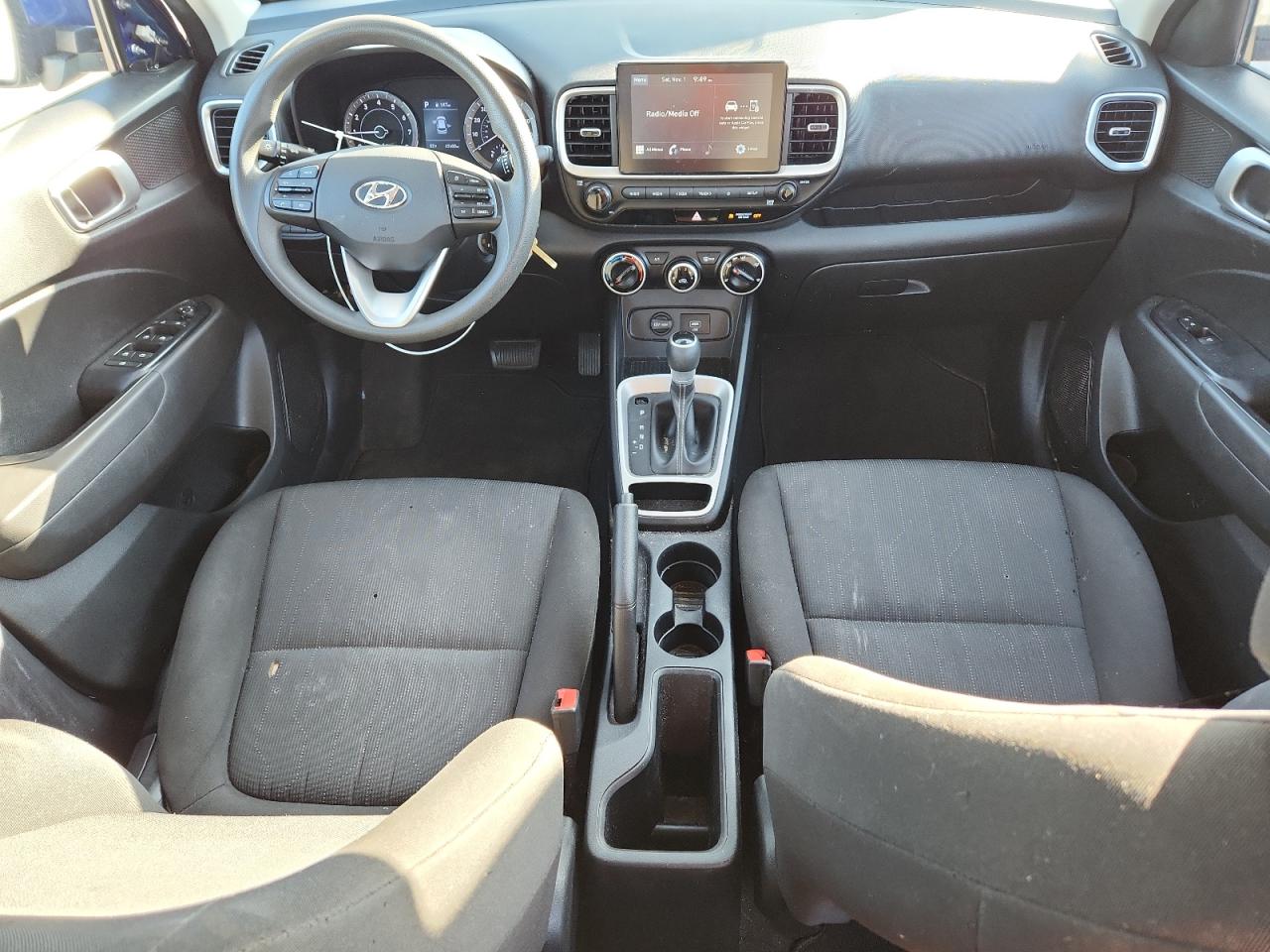 2020 Hyundai Venue Se VIN: KMHRB8A32LU016105 Lot: 90470415