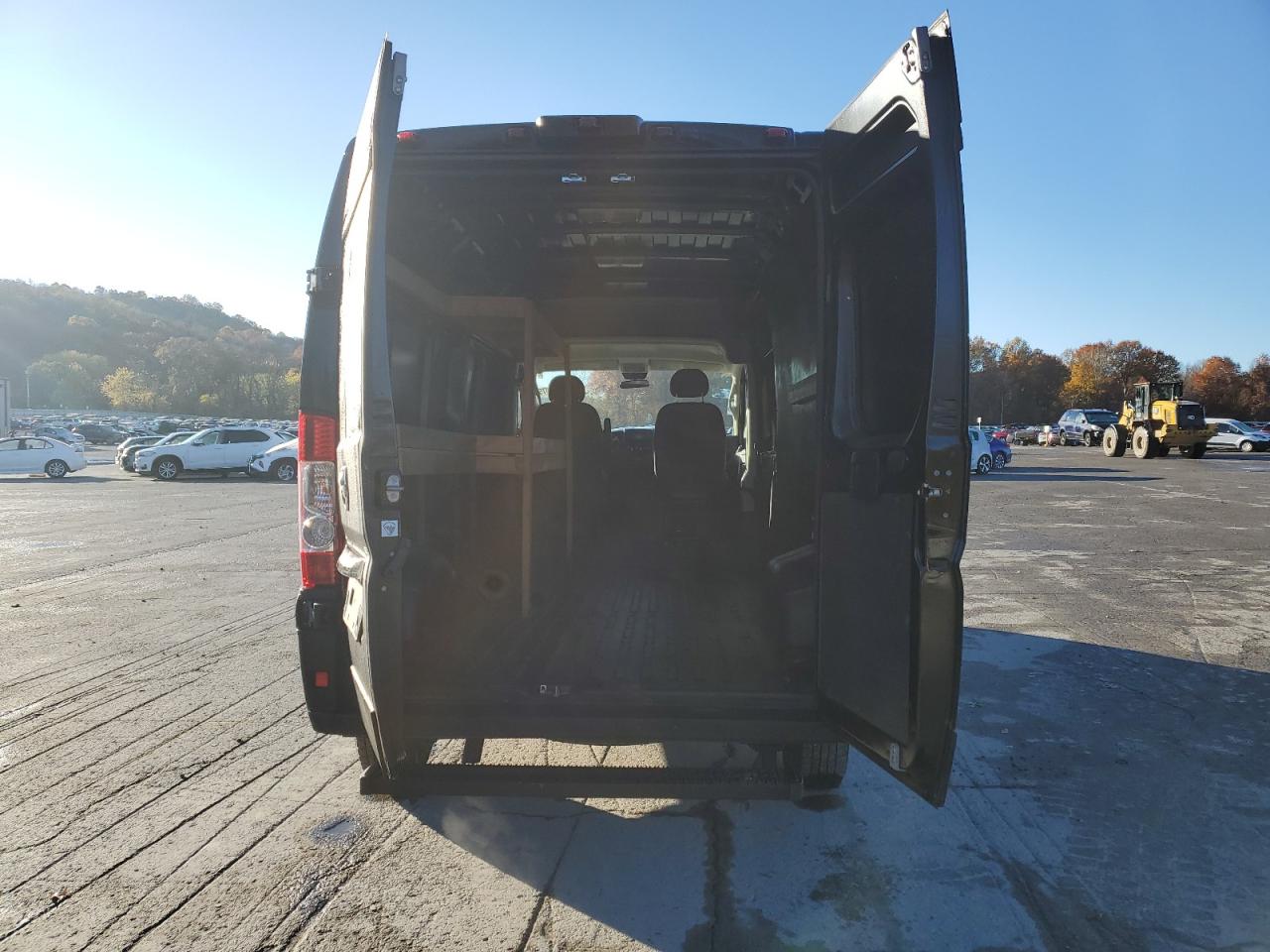 2018 Ram Promaster 2500 Delivery Van VIN: 3C6TRVDG5JE136194 Lot: 91246975