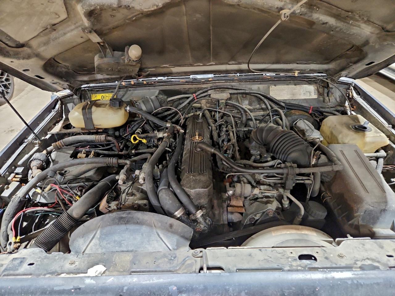 1989 Jeep Comanche Pioneer VIN: 1J7GJ36L4KL600498 Lot: 94155995