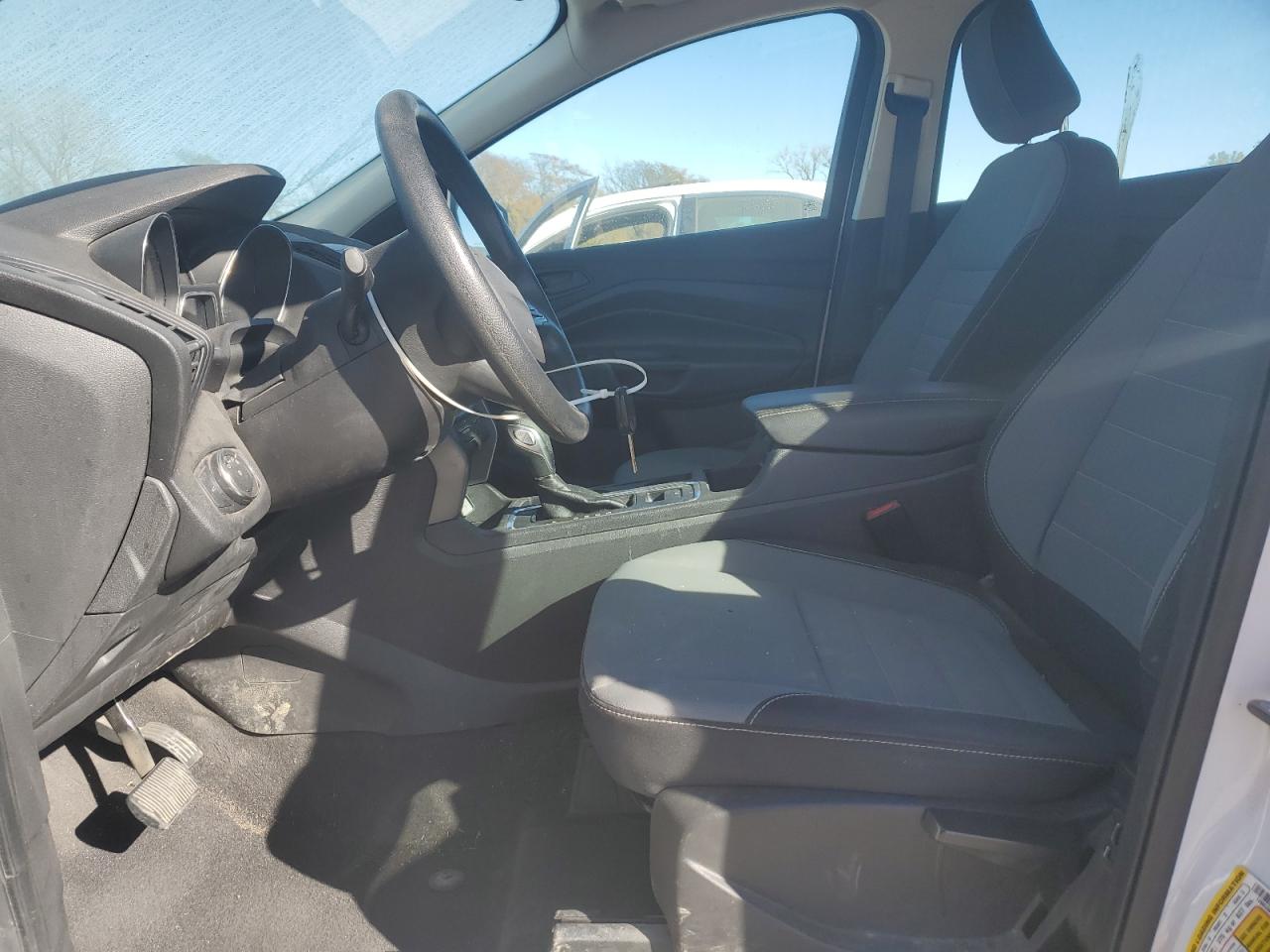 2019 Ford Escape S VIN: 1FMCU0F72KUC54693 Lot: 91088415