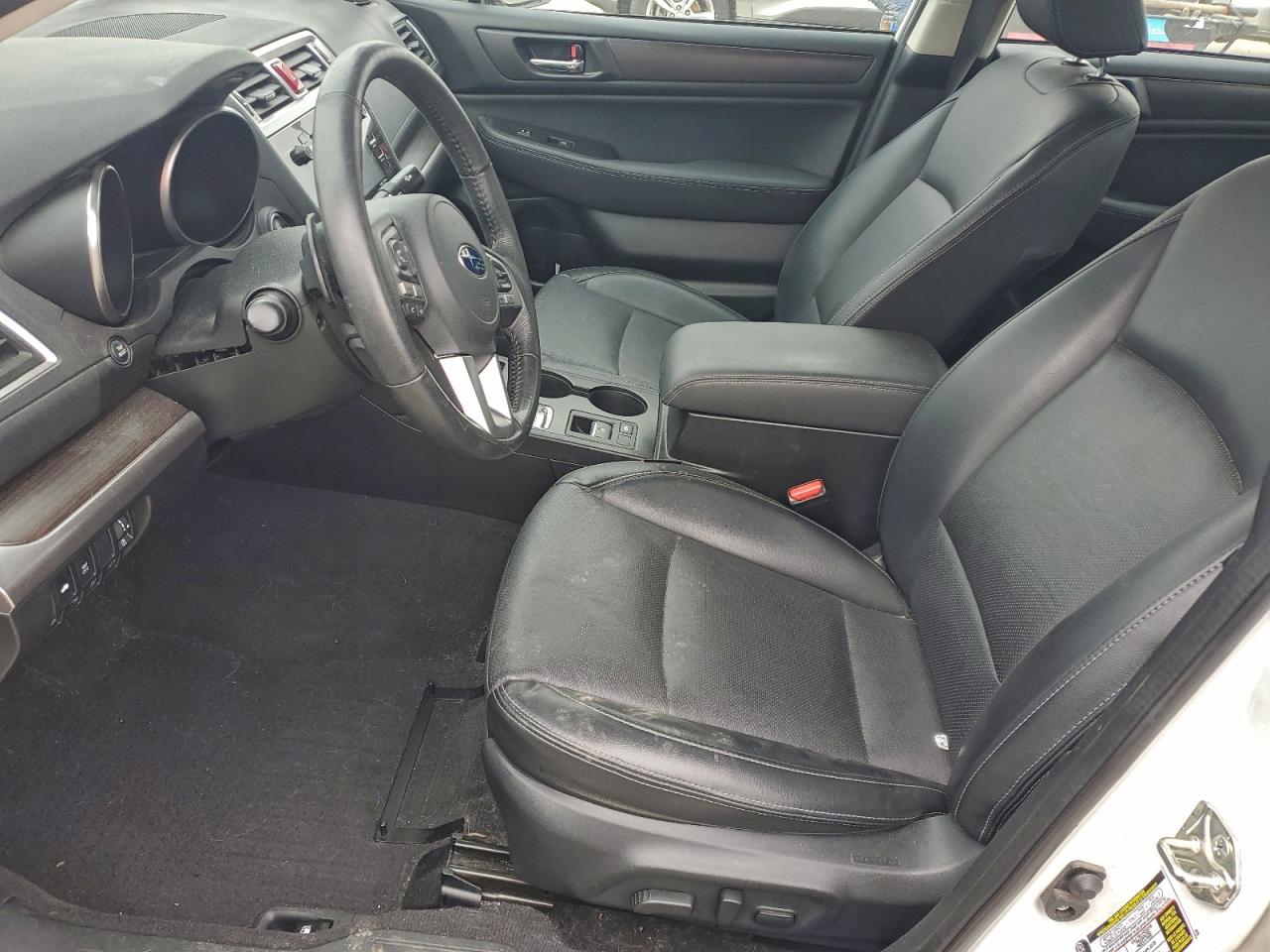 2017 Subaru Legacy 2.5I Limited VIN: 4S3BNAN67H3044827 Lot: 94630825