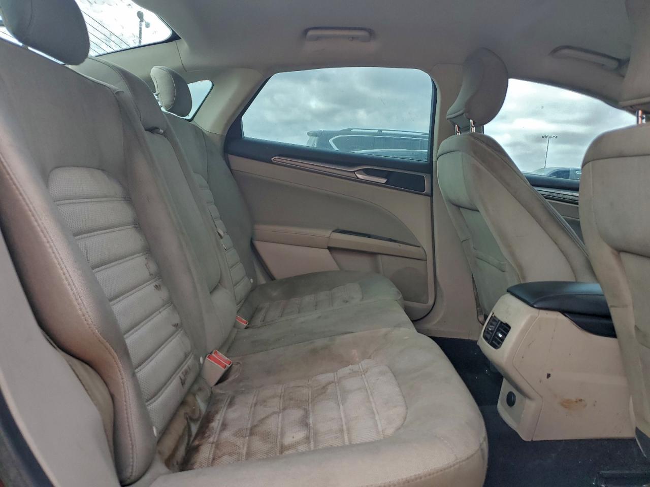 2017 Ford Fusion Se VIN: 3FA6P0HD5HR373016 Lot: 91132265