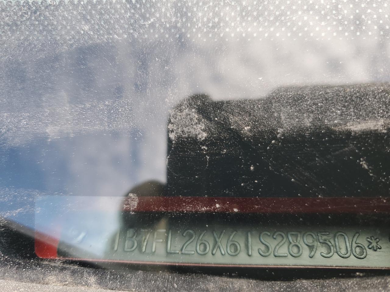 2001 Dodge Dakota VIN: 1B7FL26X61S289506 Lot: 92837375