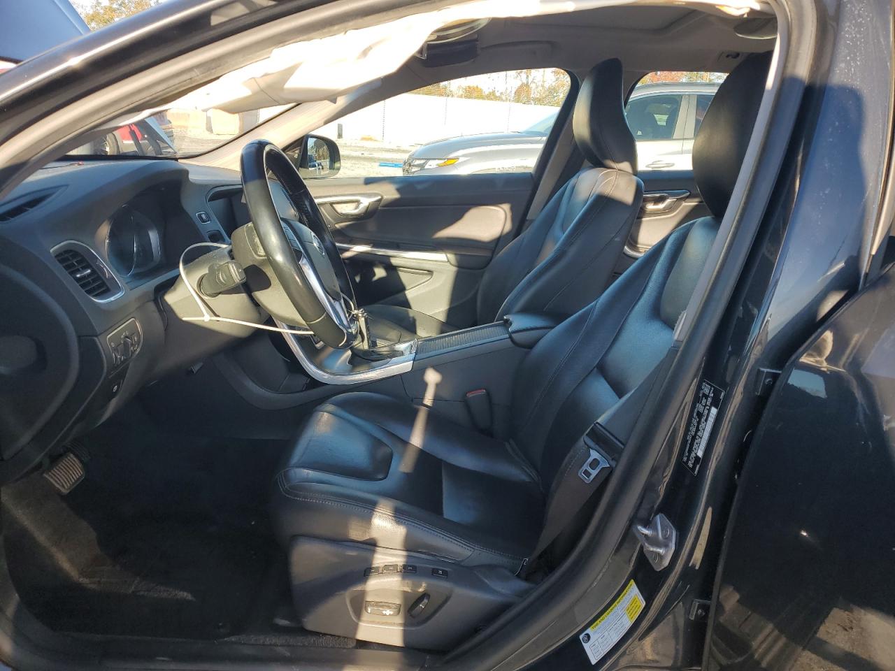 2015 Volvo V60 Premier VIN: YV140MEK0F1262343 Lot: 91661855