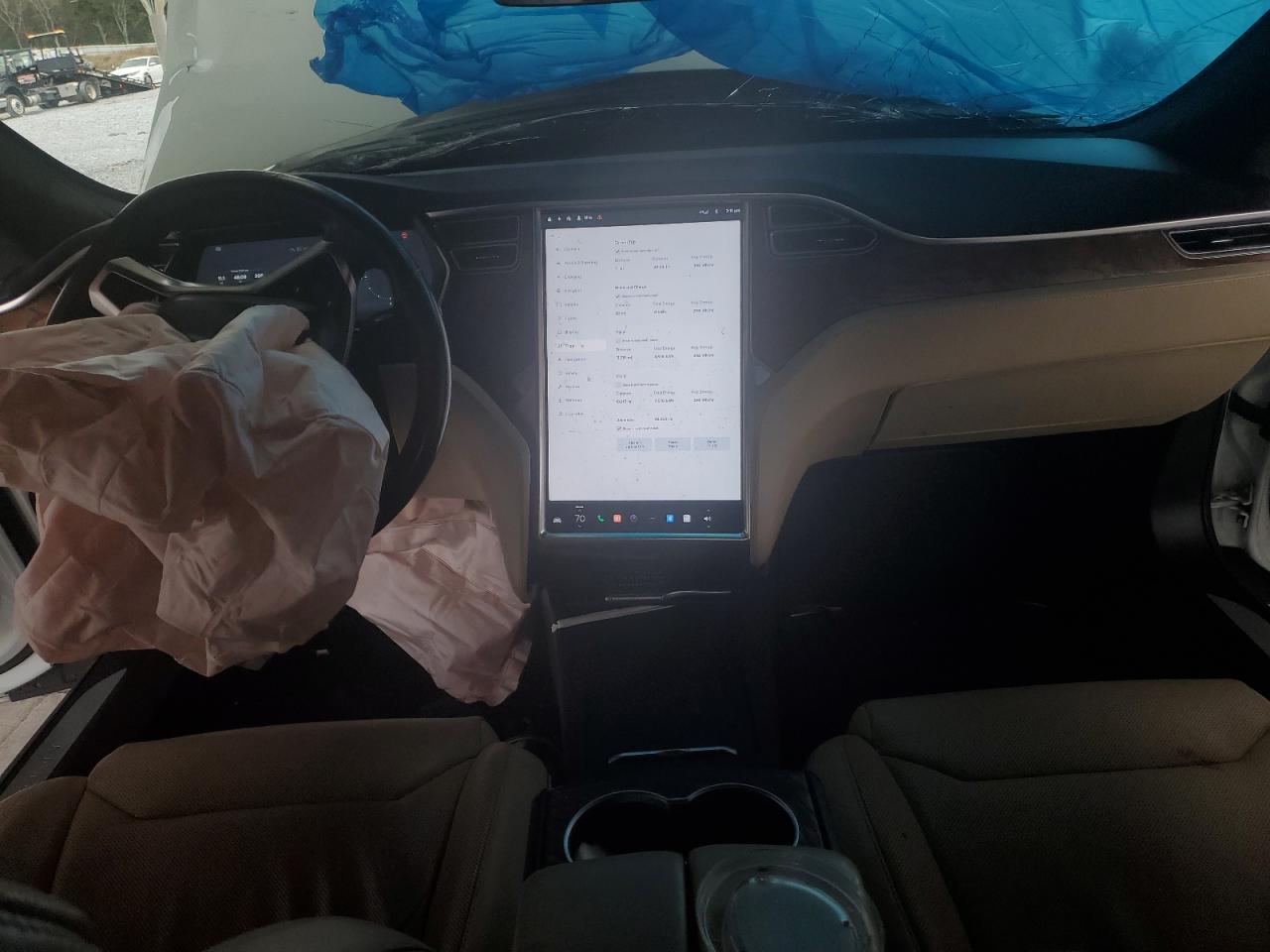 2017 Tesla Model S VIN: 5YJSA1E14HF179024 Lot: 92037795