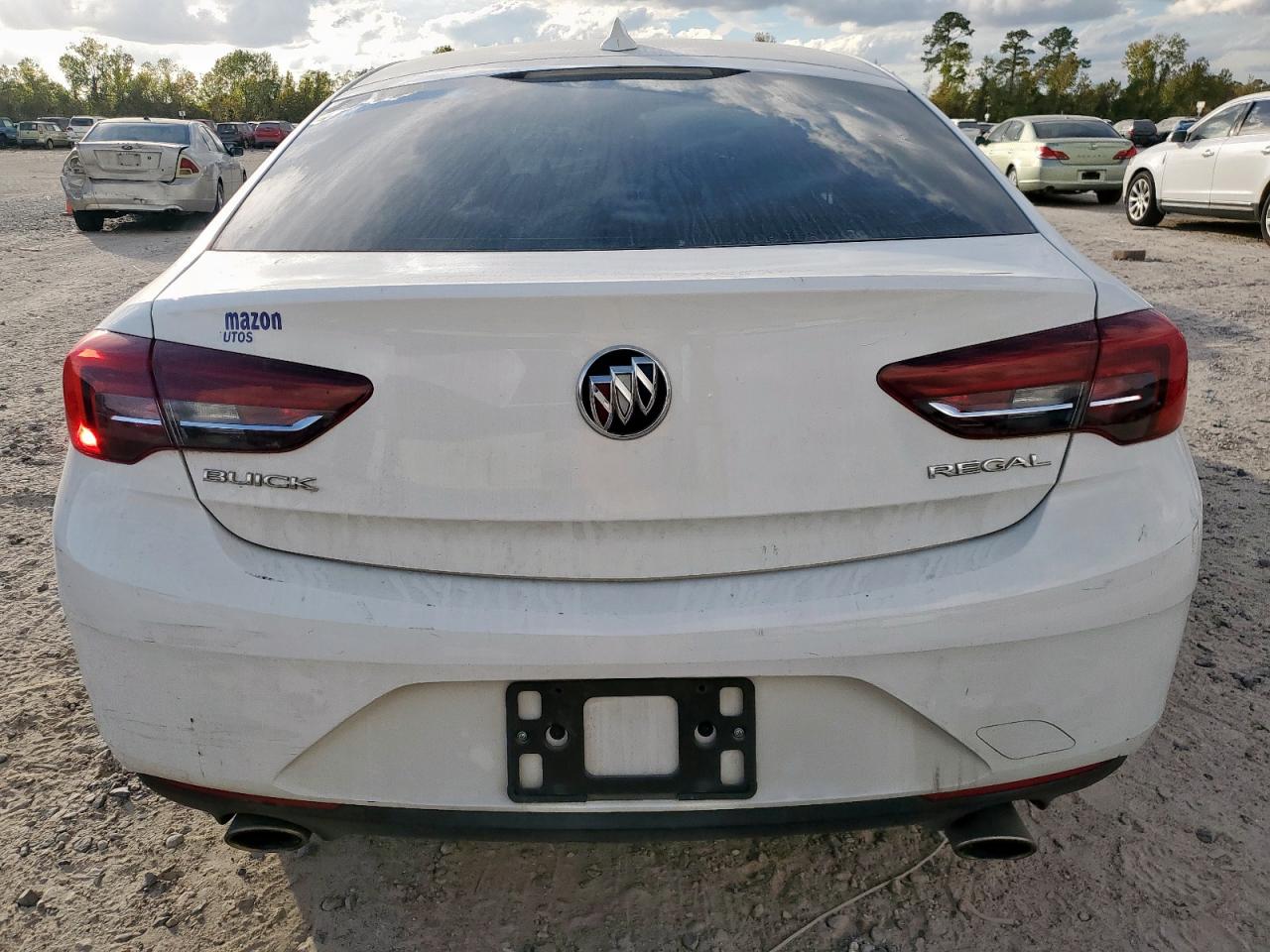 2018 Buick Regal Preferred VIN: W04GL6SX7J1096332 Lot: 92623995