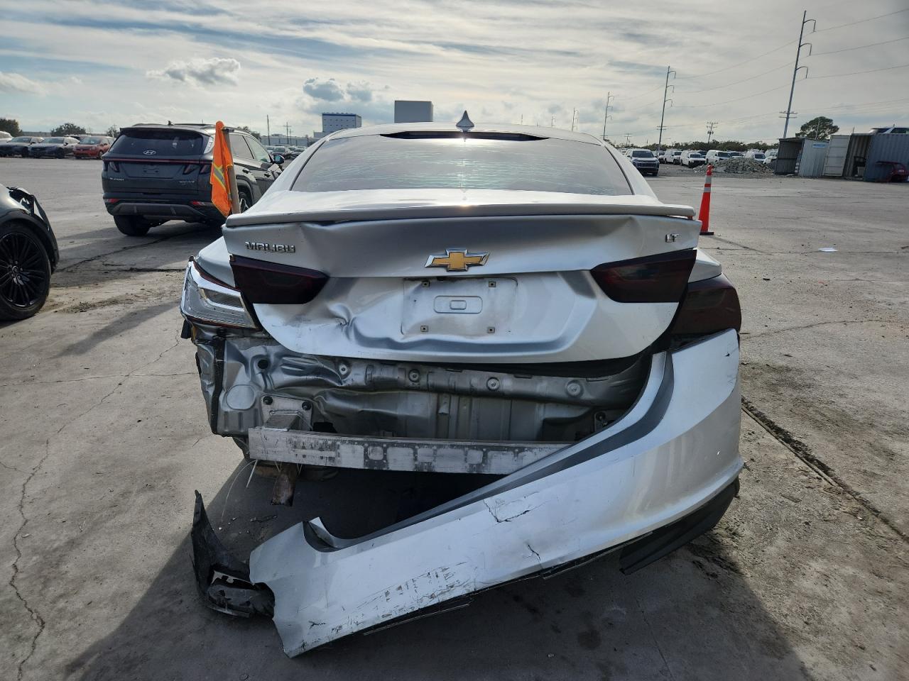 2017 Chevrolet Malibu Lt VIN: 1G1ZE5ST4HF212642 Lot: 92224155