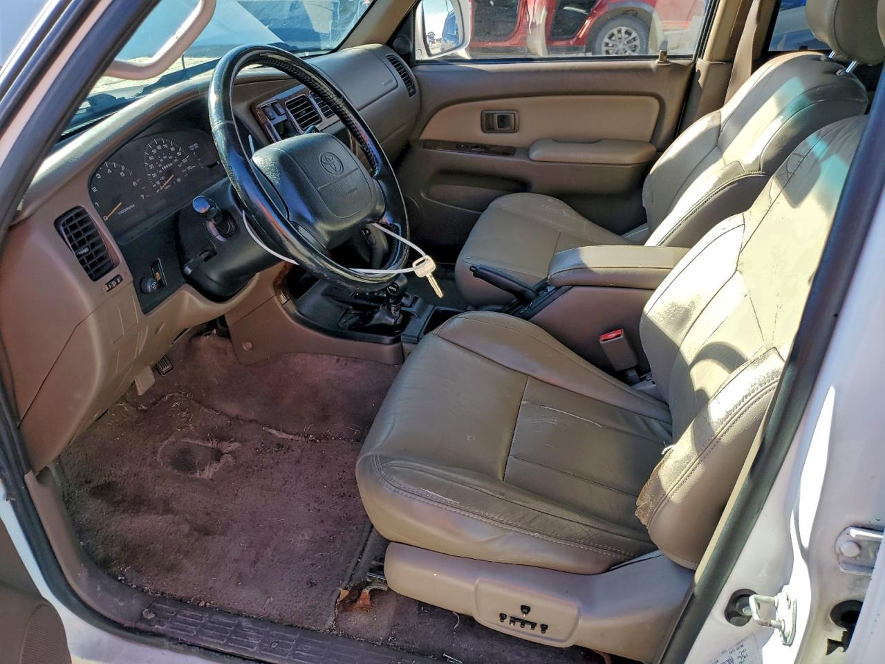 1996 Toyota 4Runner Limited VIN: JT3HN87R7T0018768 Lot: 94670475