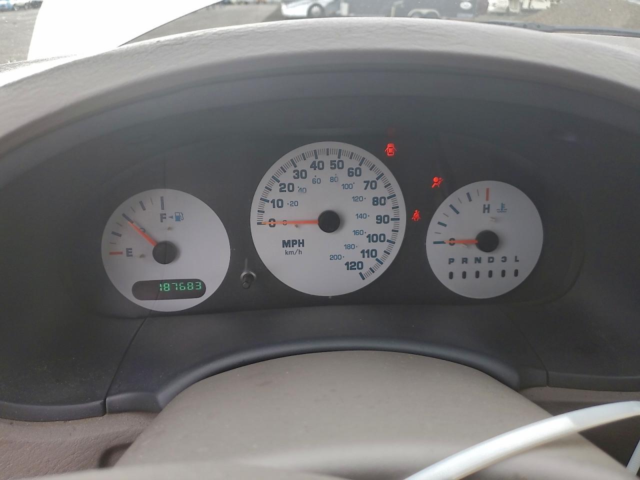 2003 Chrysler Voyager VIN: 1C8GJ25B73B326466 Lot: 93878595