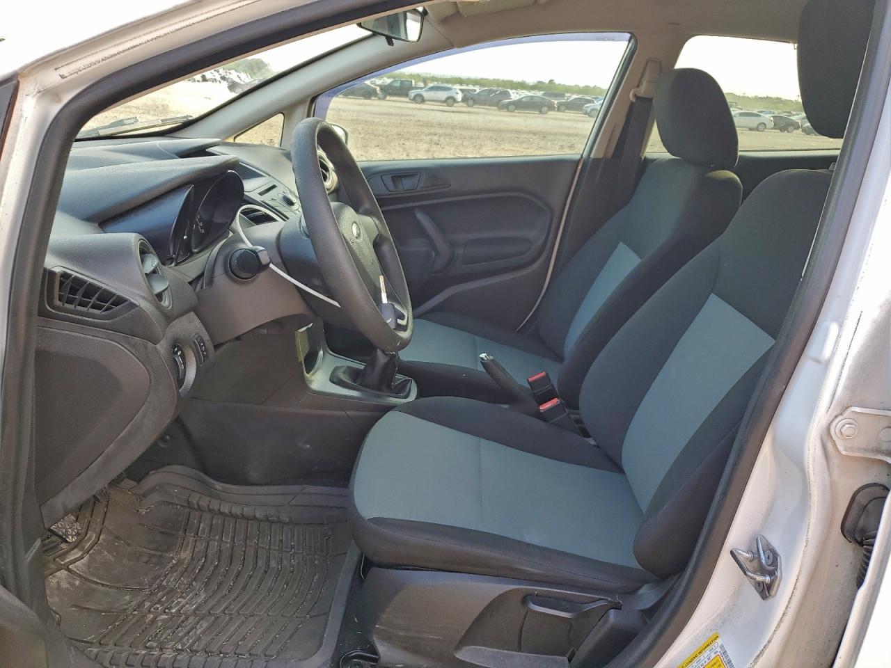 2015 Ford Fiesta S VIN: 3FADP4AJ8FM161459 Lot: 94056265