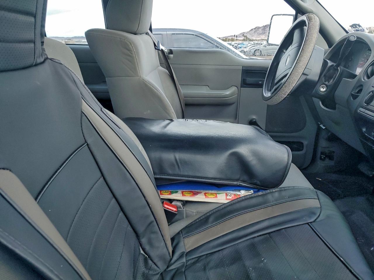 2007 Ford F150 VIN: 012415 Lot: 94411165