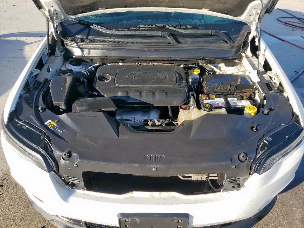 2019 Jeep Cherokee Latitude Plus VIN: 1C4PJLLB4KD289857 Lot: 91804725