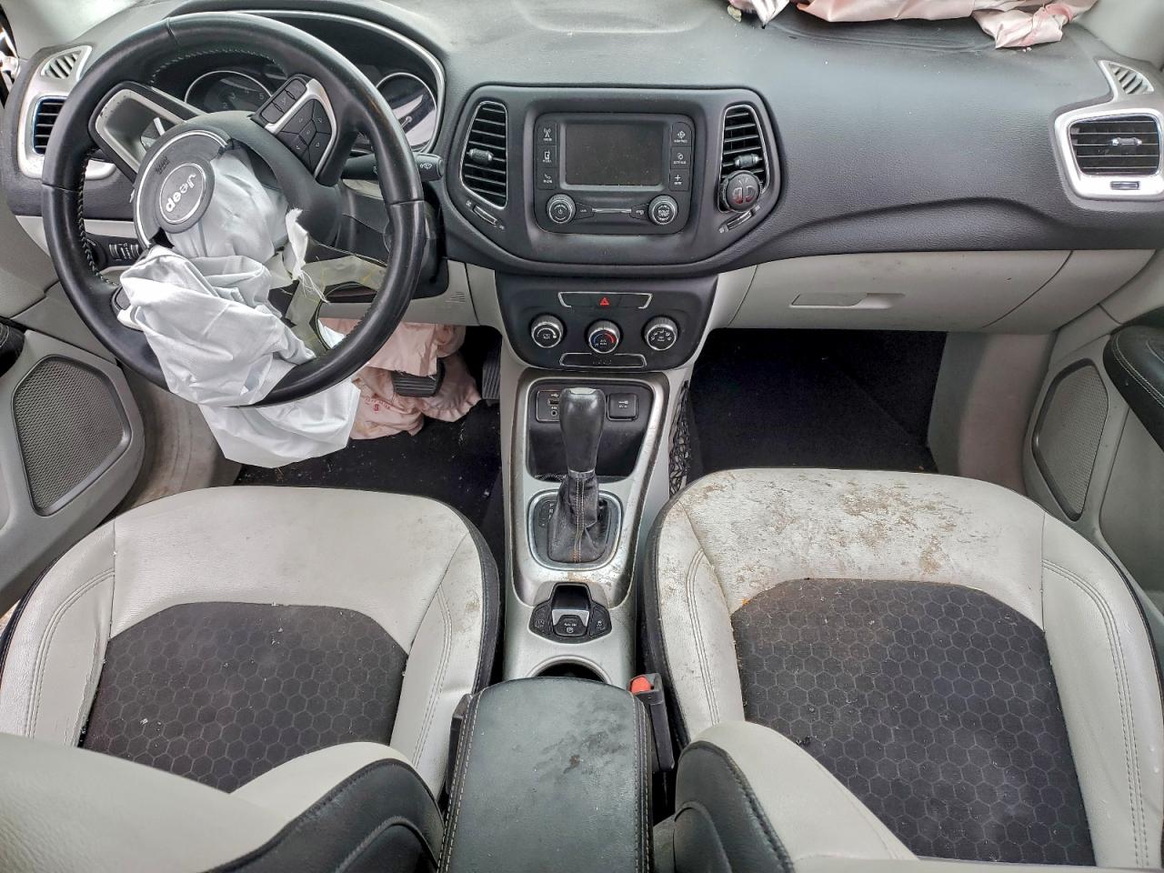 2018 Jeep Compass Latitude VIN: 3C4NJCBB3JT462009 Lot: 93099125