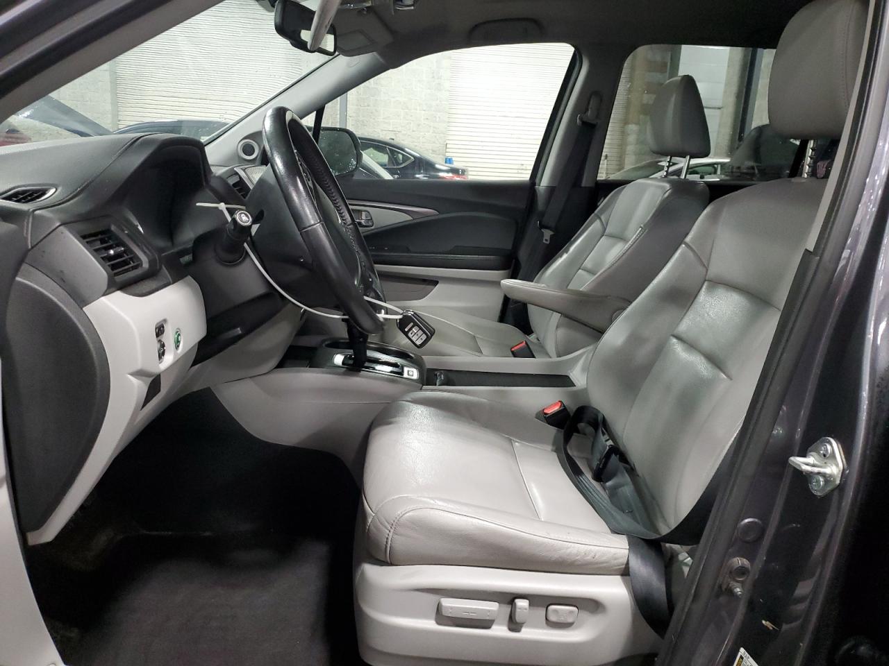 2017 Honda Pilot Exl VIN: 5FNYF6H53HB004075 Lot: 92903565