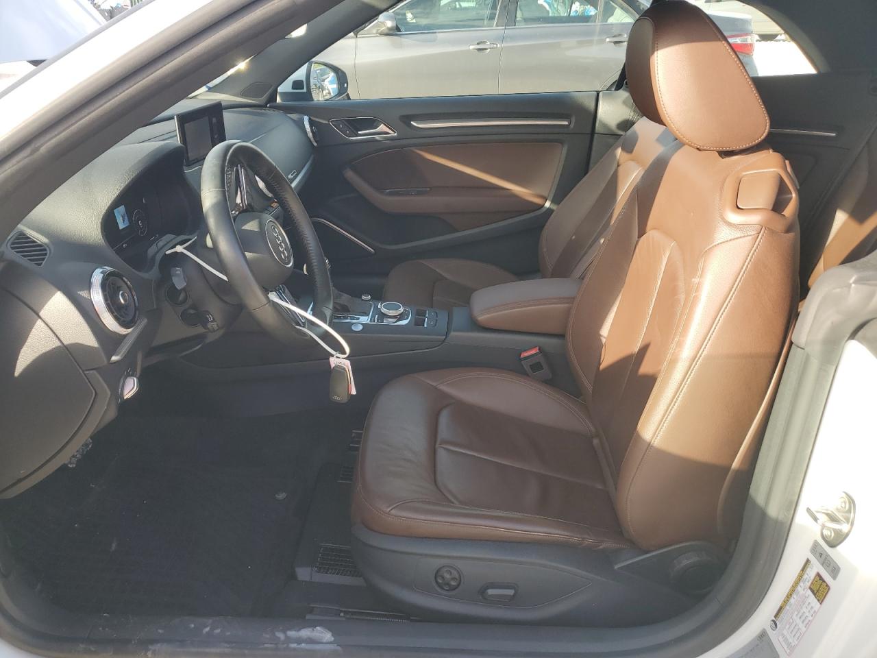 2018 Audi A3 Premium Plus VIN: WAU5ULFF6J1082932 Lot: 92385275