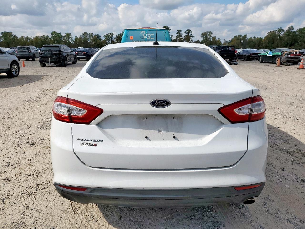 2013 Ford Fusion S VIN: 3FA6P0G74DR255920 Lot: 93446555