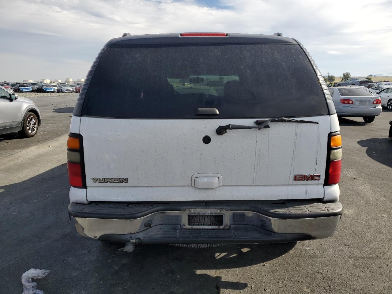 2005 GMC Yukon VIN: 1GKEC13V35J253362 Lot: 92111785