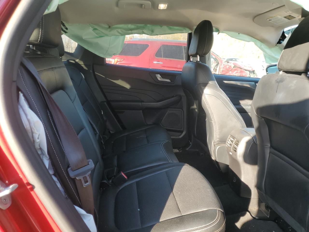 2022 Ford Escape Titanium VIN: 1FMCU9DZ8NUA00709 Lot: 92723925